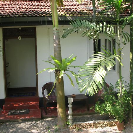 Hill Side Kings Villa Hikkaduwa Exterior foto