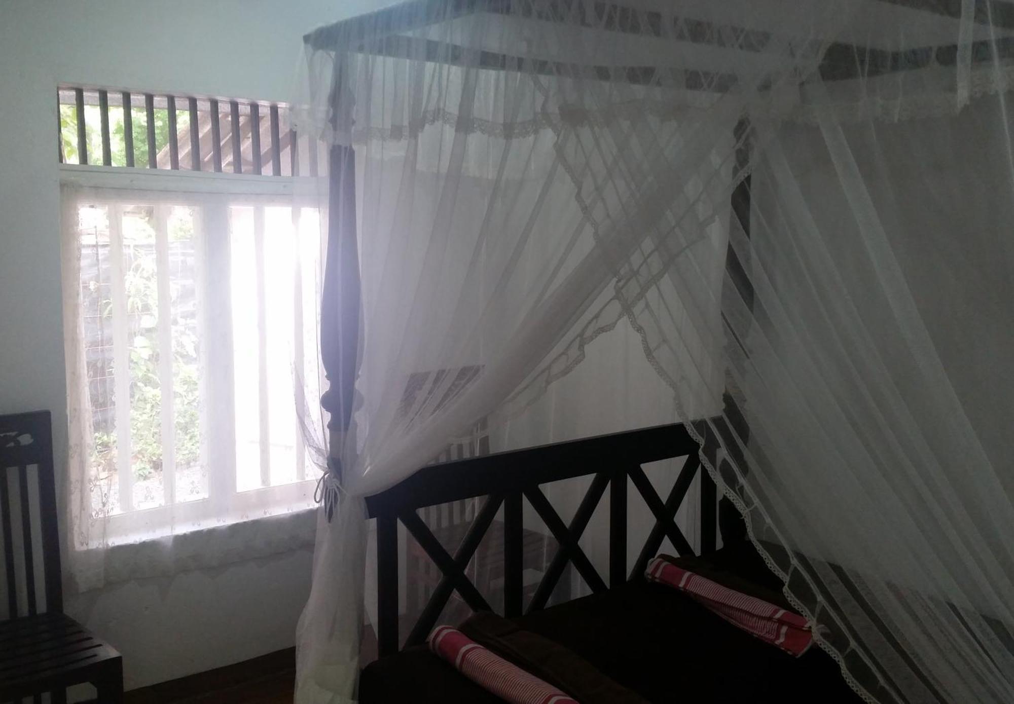 Hill Side Kings Villa Hikkaduwa Habitación foto